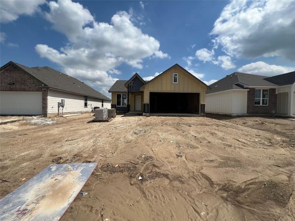 251 Gus LOOP , Georgetown, TX 78626