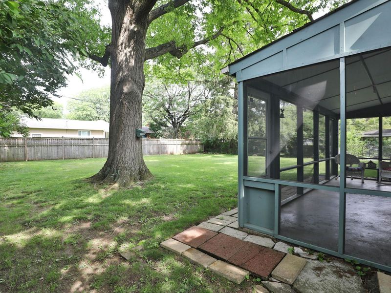 3585 Delamere Avenue, Columbus, OH 43220 Photo 33
