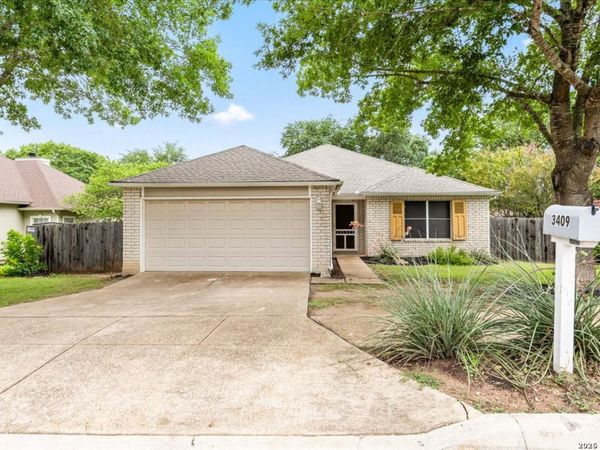 3409 Columbia Drive, Cibolo, TX 78108