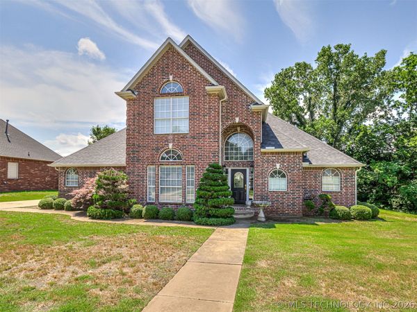 614 W 37th Place , Sand Springs, OK 74063