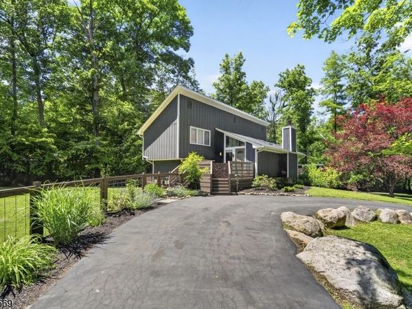 7 Trout Brook Rd, Byram, NJ 07874