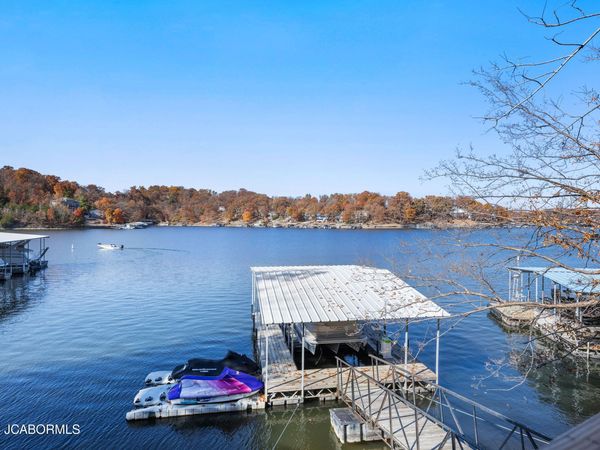 21 JONATHAN COURT, Lake Ozark, MO 65049