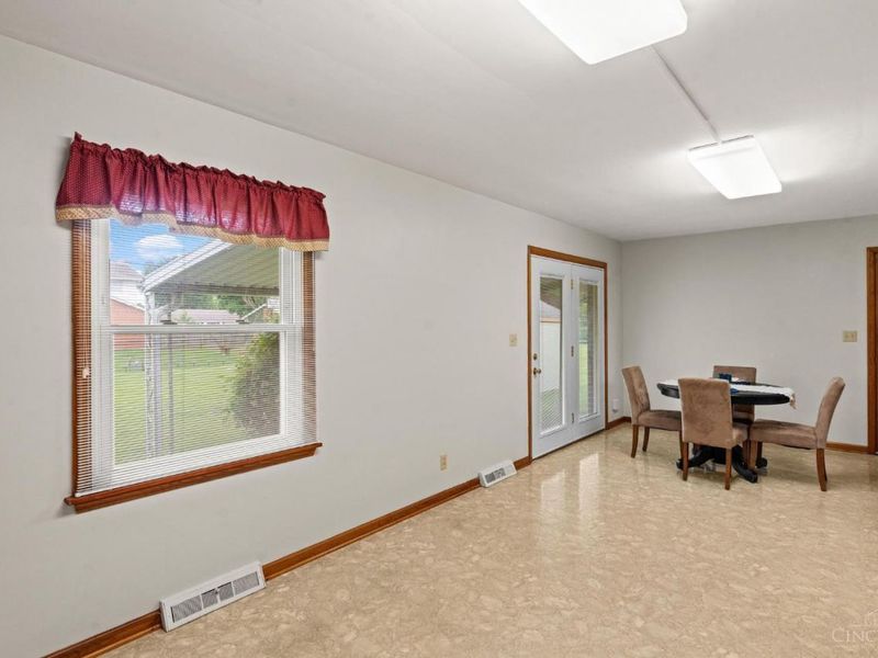 720 Kathryn Drive, Wilmington, OH 45177 Photo 21