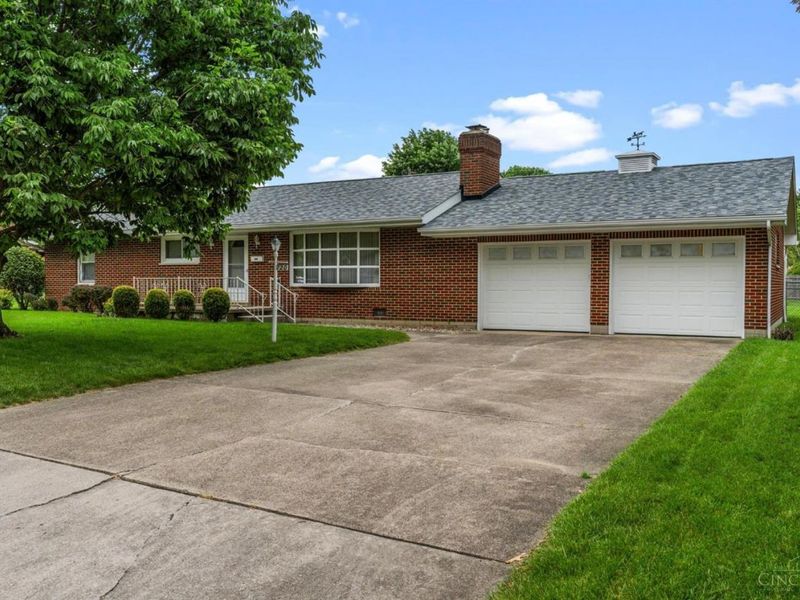 720 Kathryn Drive, Wilmington, OH 45177 Photo 3