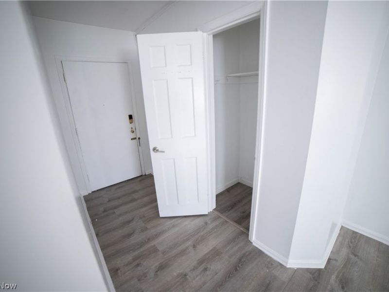 13833 Cedar Road, Unit 205B, South Euclid, OH 44118 Photo 12