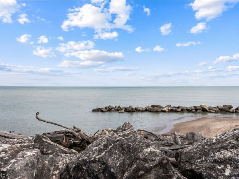 517 Cedar Point Road, Sandusky, OH 44870 Photo 12
