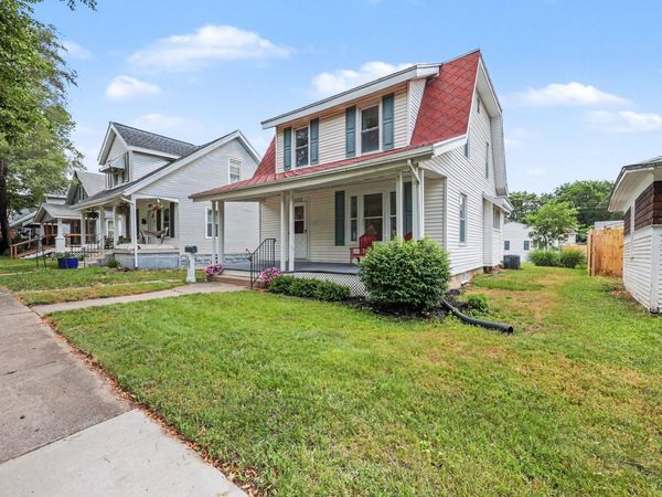 1012 Powers Avenue NW, Grand Rapids, MI 49504