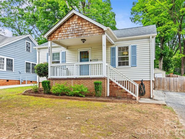 3225 Commonwealth Avenue, Charlotte, NC 28205