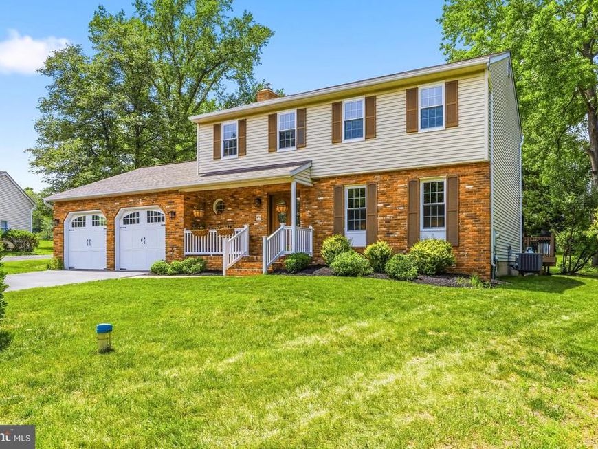 1528 Palm Court, Pasadena, MD 21122 Main Photo