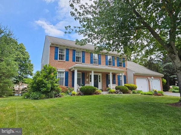 1120 STONEHENGE DRIVE, READING, PA 19606
