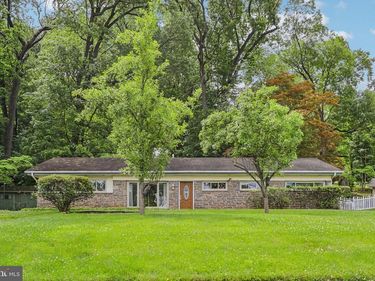 919 CROTON ROAD, WAYNE, PA 19087