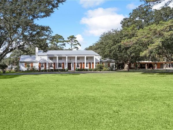 701 S MILITARY Road , Slidell, LA 70461