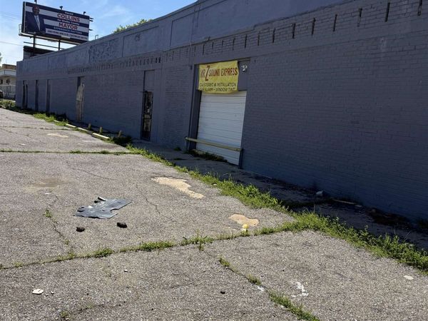 3173 HWY 61 S THIRD ST. AVE, Memphis, TN 38109