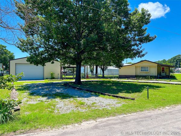 418614 Woodside Drive , Eufaula, OK 74432