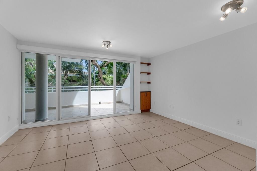 2100 Brickell Avenue, Unit 305, Miami, FL 33129 Photo