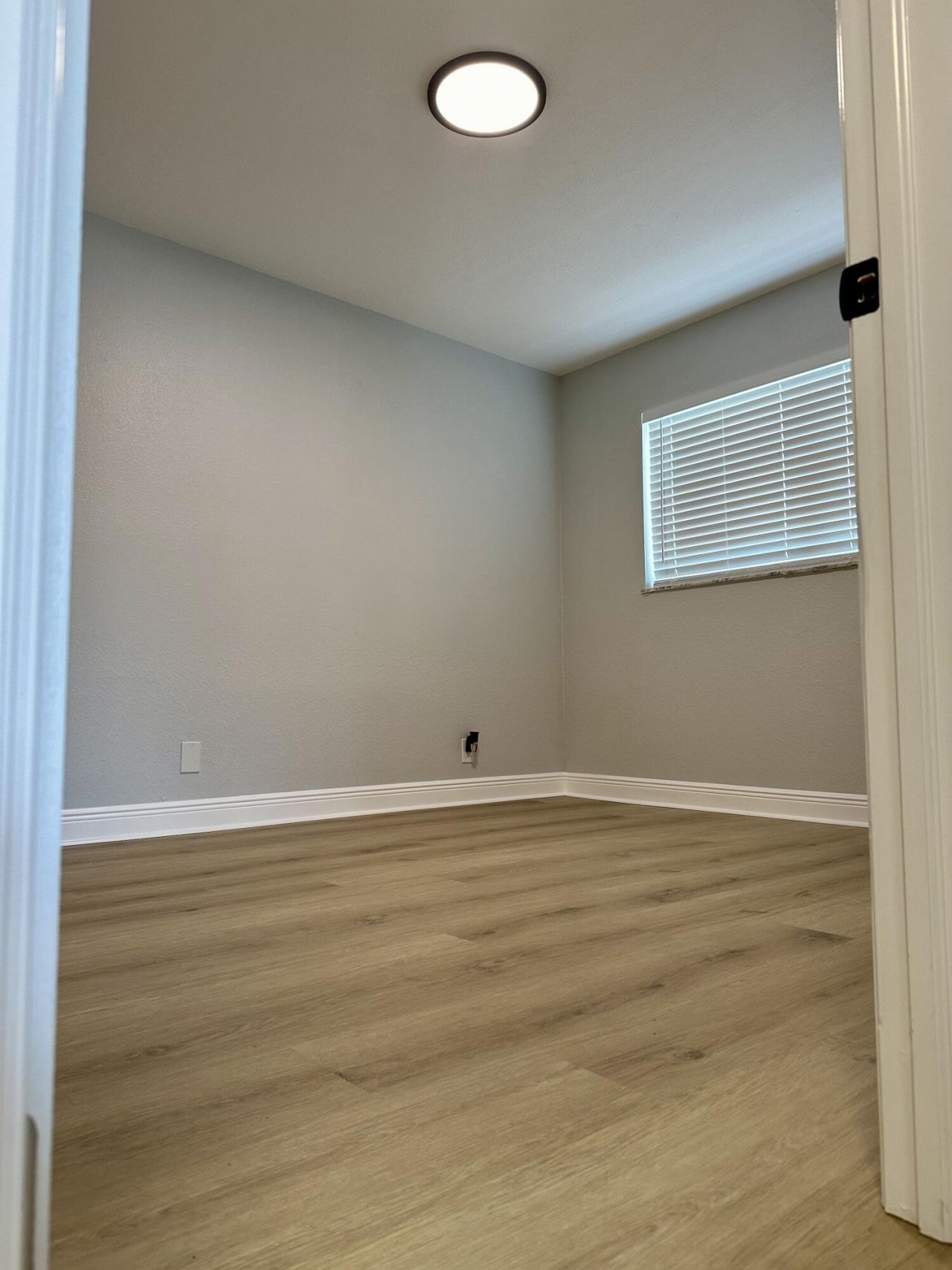 1930 SW 28th Street, Unit 101, Fort Lauderdale, FL 33315 Photo