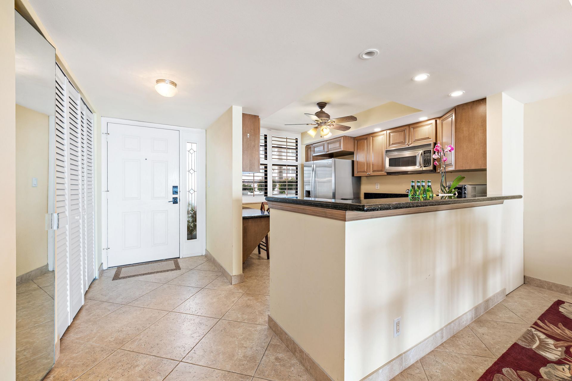 900 Ocean Drive, Unit 202, Juno Beach, FL 33408 Photo