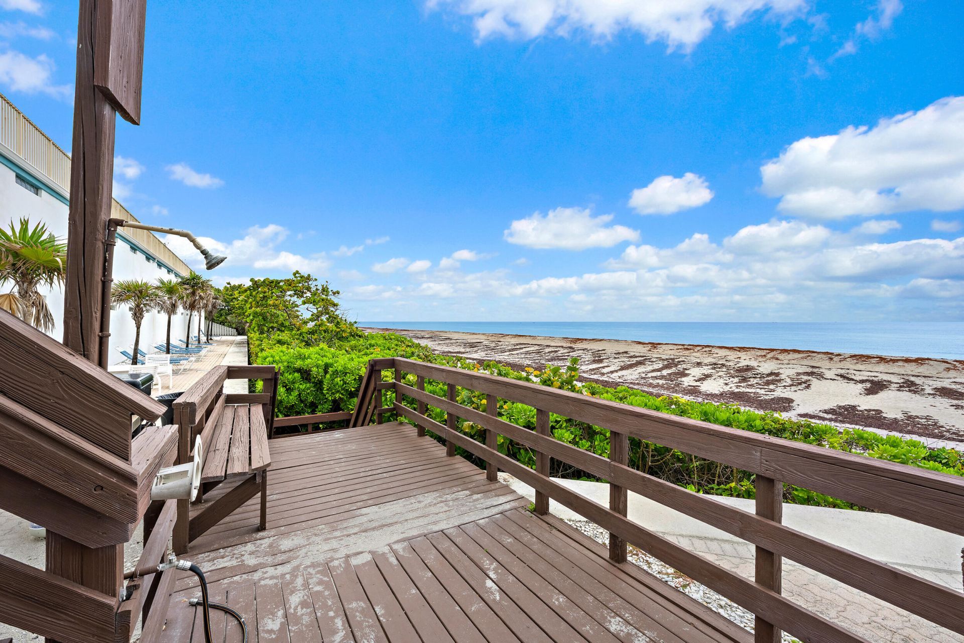 900 Ocean Drive, Unit 202, Juno Beach, FL 33408 Photo