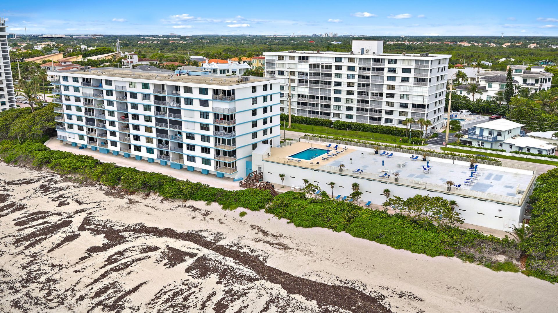 900 Ocean Drive, Unit 202, Juno Beach, FL 33408 Photo
