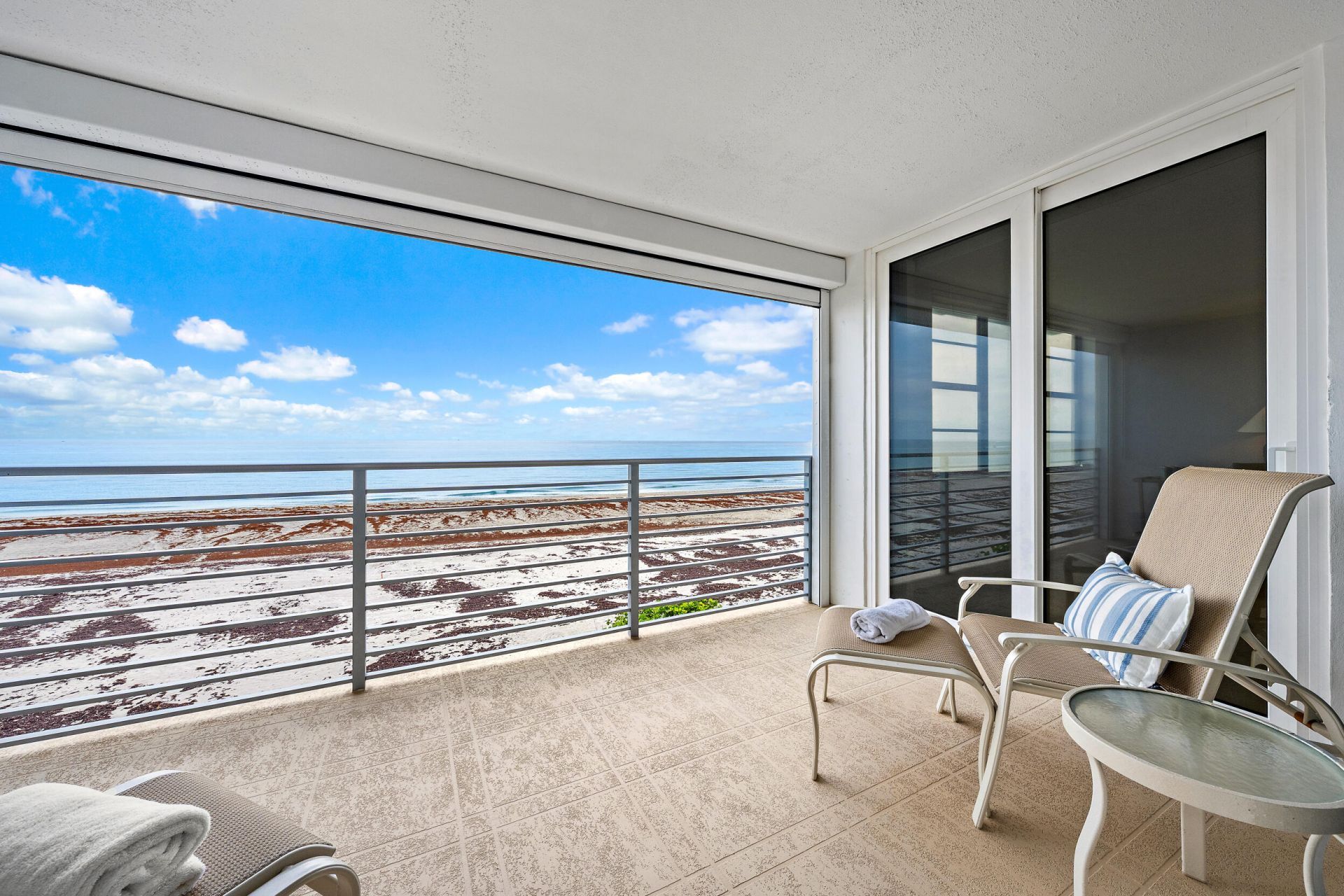 900 Ocean Drive, Unit 202, Juno Beach, FL 33408 Photo