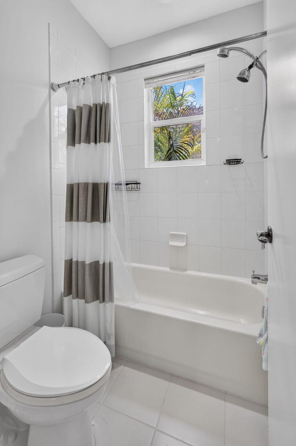 136 Casa Grande Court, Palm Beach Gardens, FL 33418 Photo