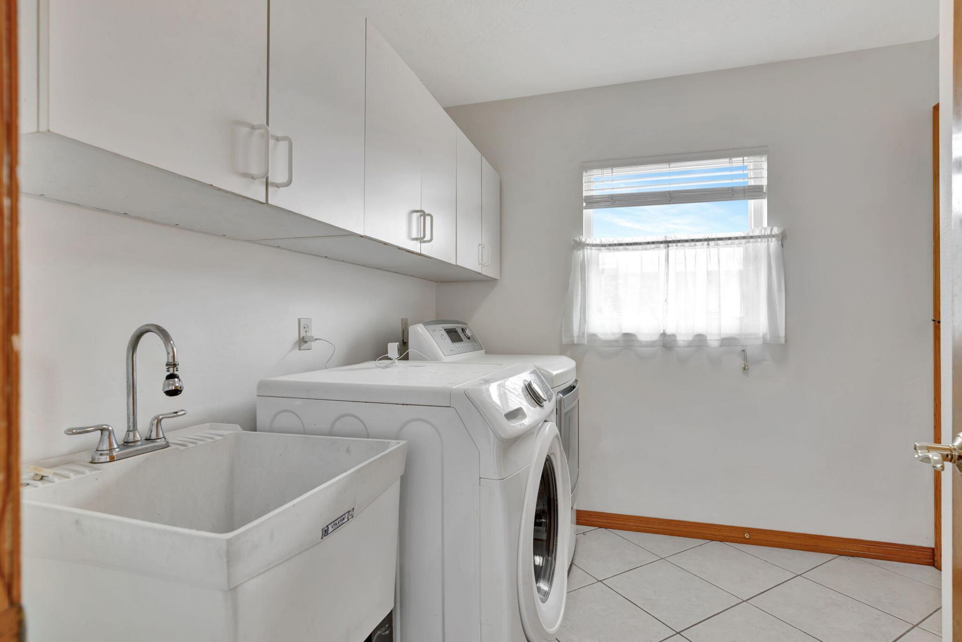 661 SE Crescent Avenue, Port Saint Lucie, FL 34984 Photo