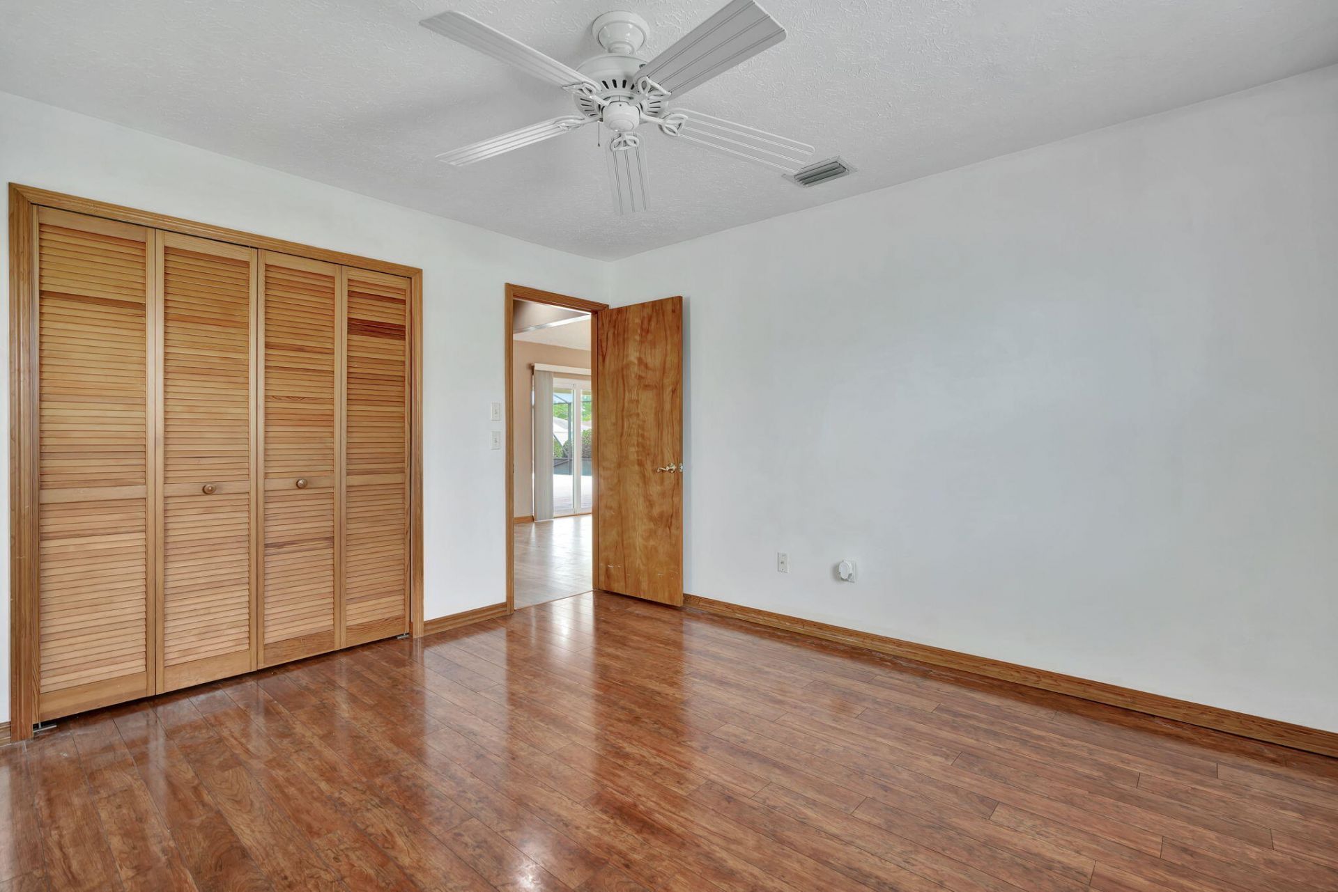 661 SE Crescent Avenue, Port Saint Lucie, FL 34984 Photo