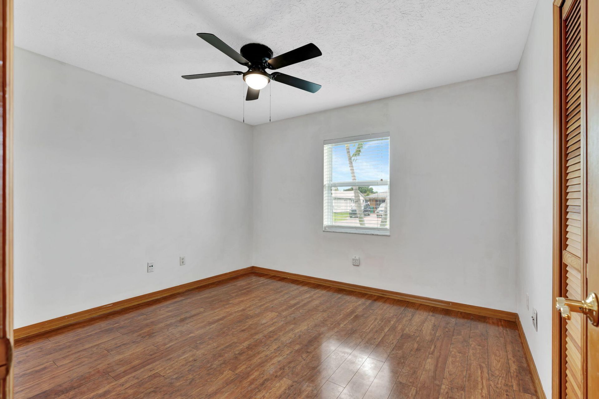 661 SE Crescent Avenue, Port Saint Lucie, FL 34984 Photo