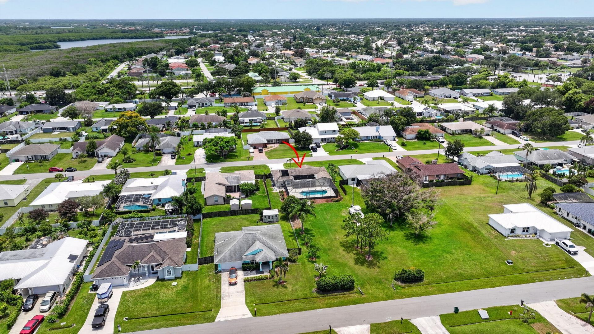 661 SE Crescent Avenue, Port Saint Lucie, FL 34984 Photo