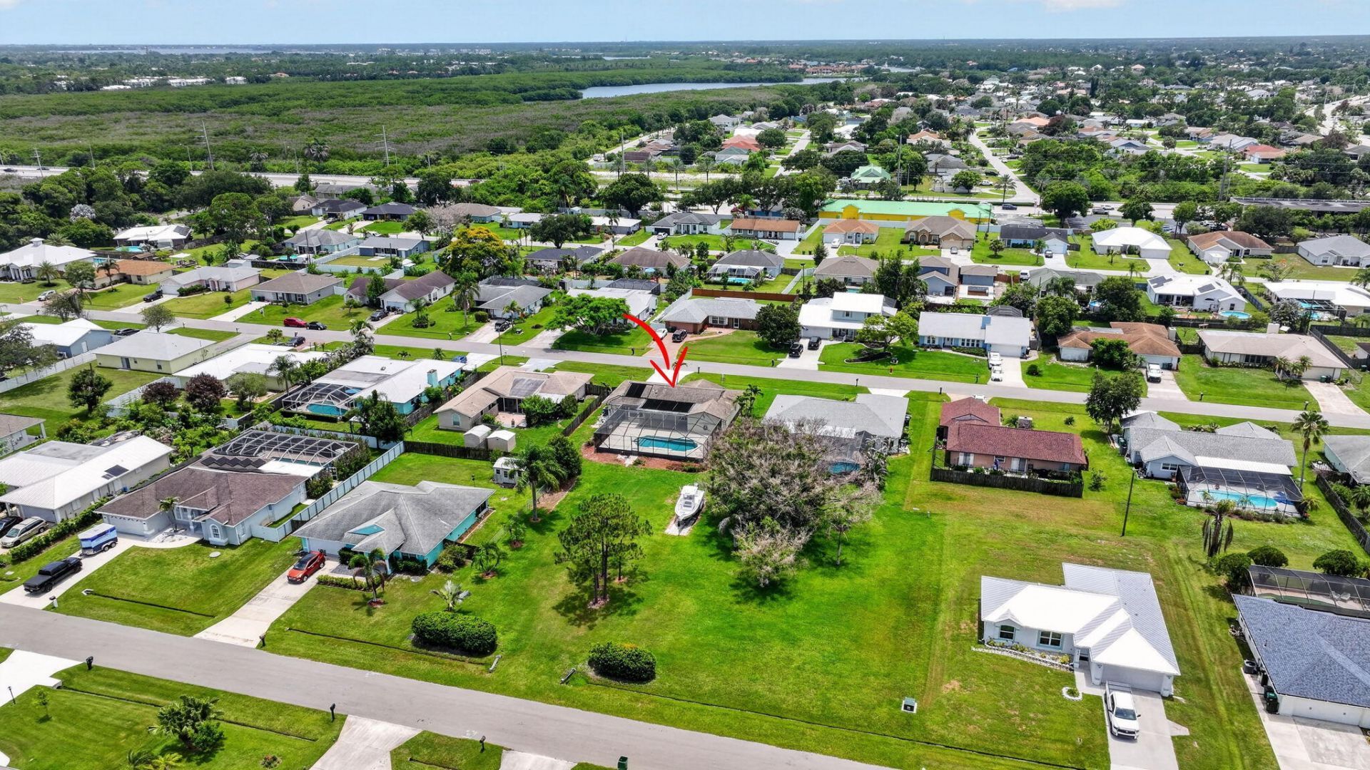 661 SE Crescent Avenue, Port Saint Lucie, FL 34984 Photo