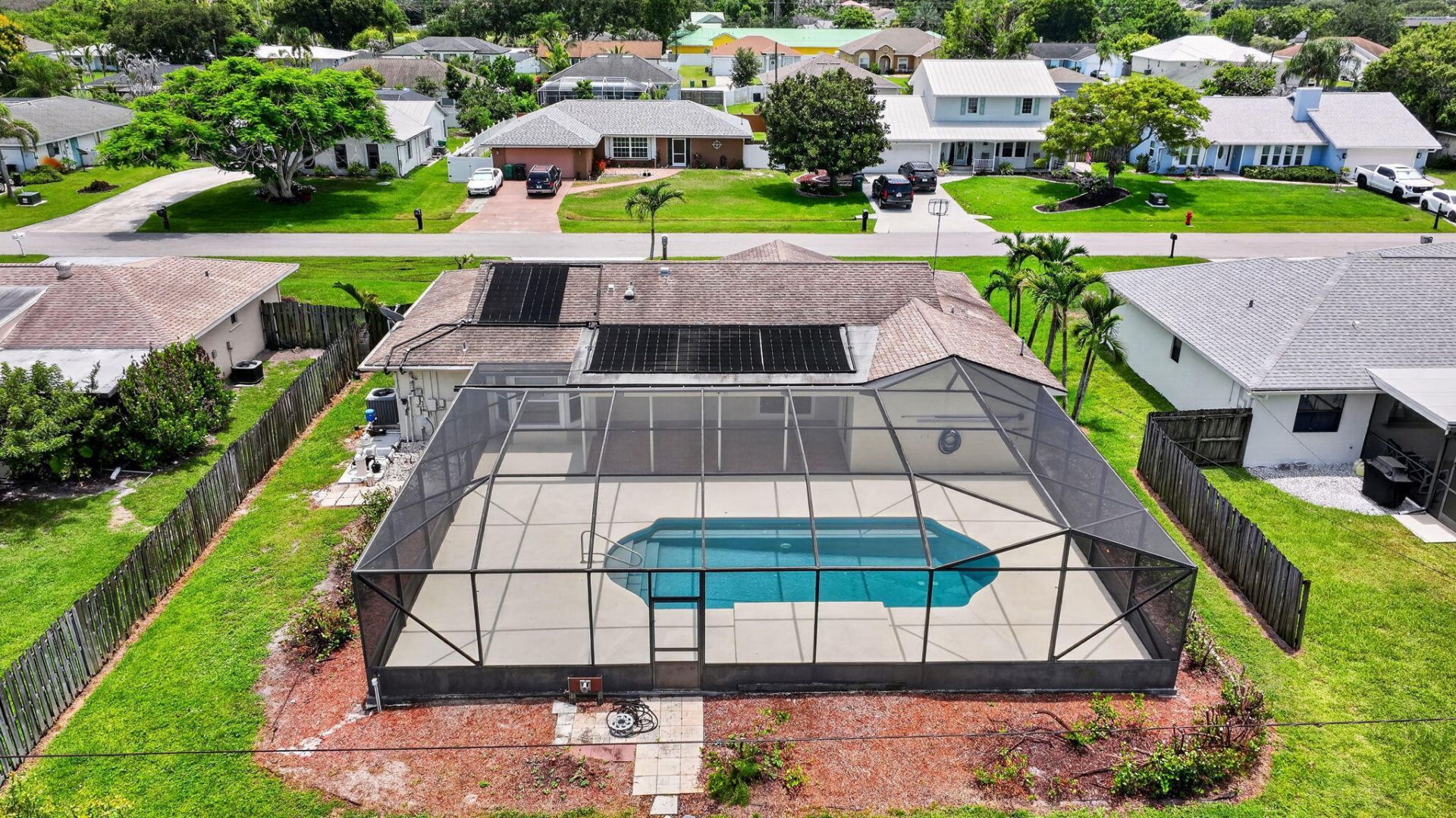 661 SE Crescent Avenue, Port Saint Lucie, FL 34984 Photo
