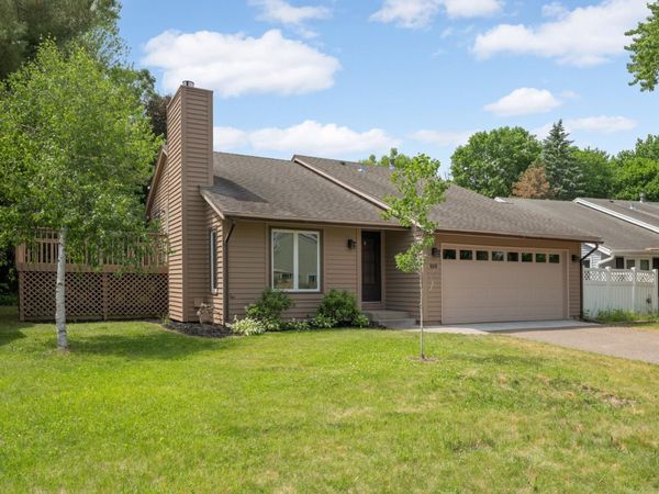 5615 Albert Street, Shoreview, MN 55126
