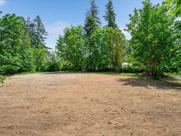 1962 Burchell Rd, Nanaimo, BC V9X 1L5