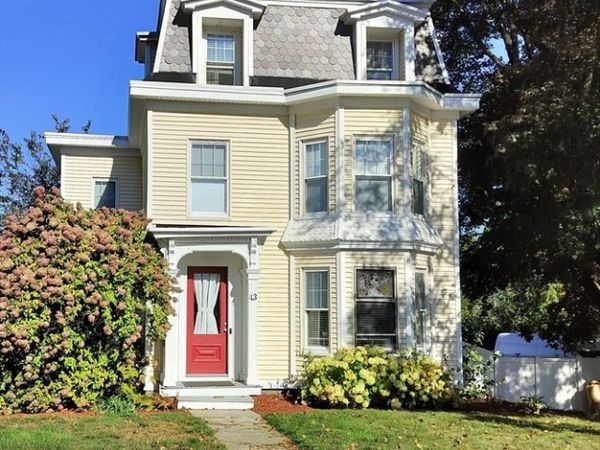 143 Winthrop St, Unit 2, Marlborough, MA 01752
