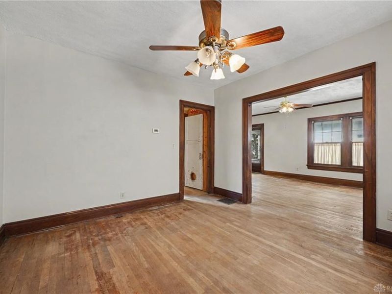 40 E Parkwood Drive, Dayton, OH 45405 Photo 6