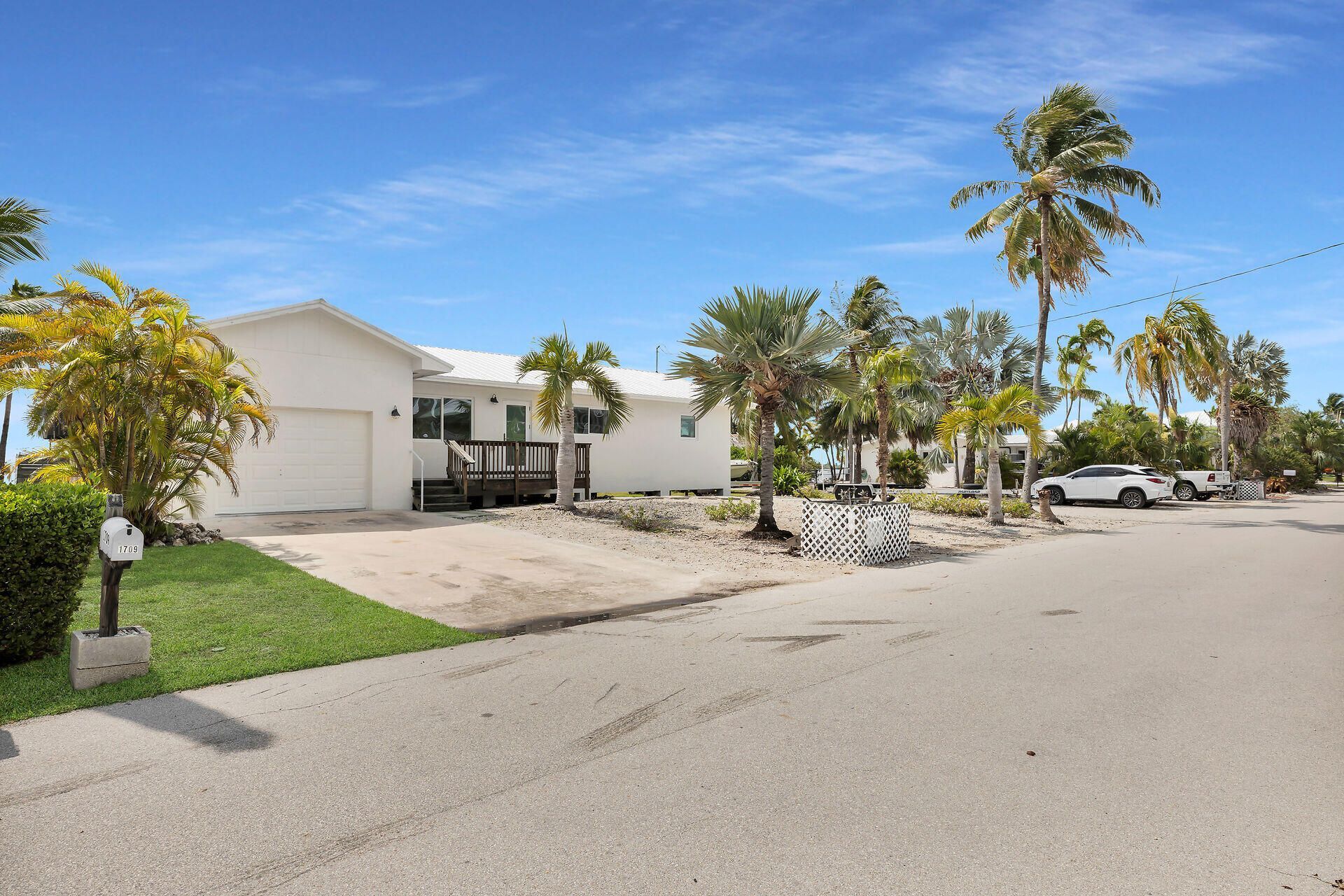 1709 Sunrise Drive, Big Pine Key, FL 33043 Photo