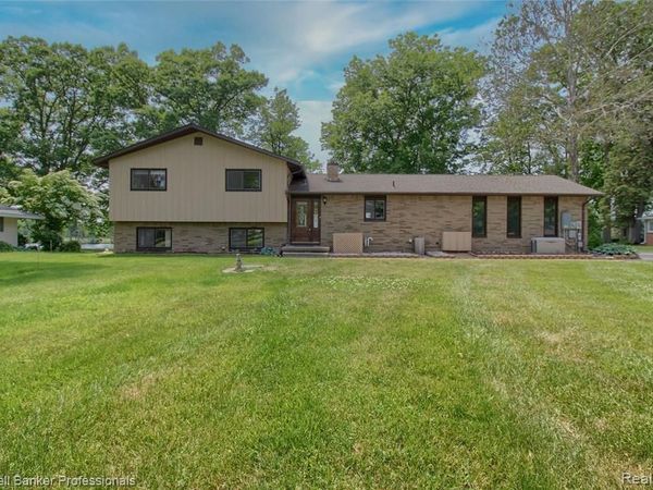 11770 Sunset Lane , Van Buren Twp, MI 48111