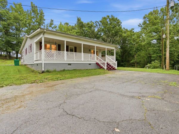286 Co Rd 1241, Vinemont, AL 35179