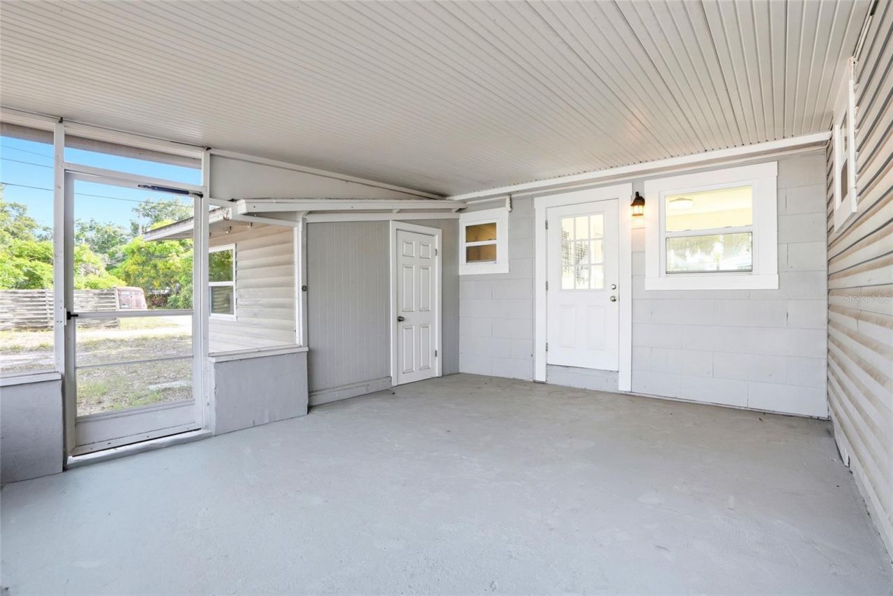 2444 32nd Avenue N, Saint Petersburg, FL 33713 Photo
