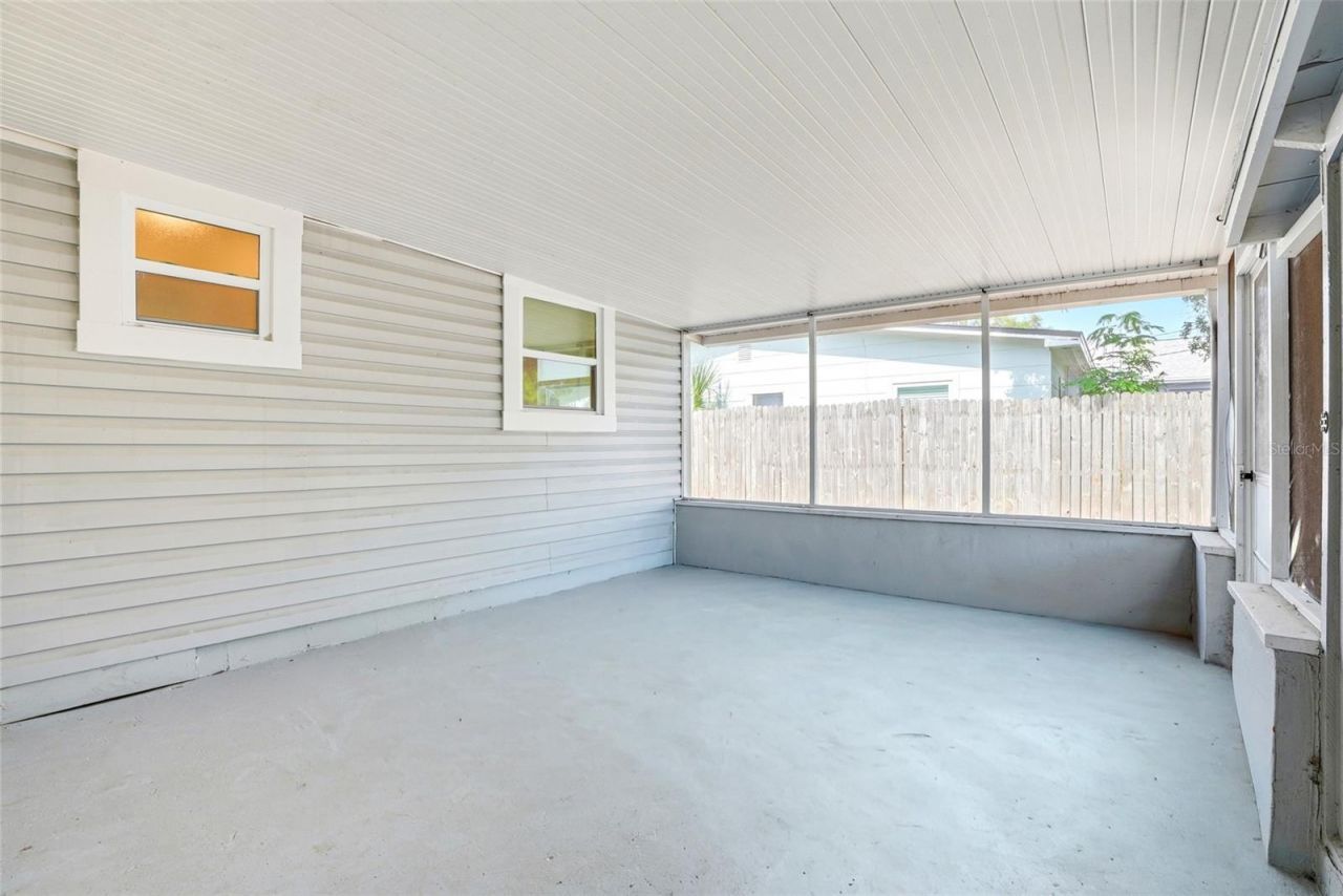 2444 32nd Avenue N, Saint Petersburg, FL 33713 Photo