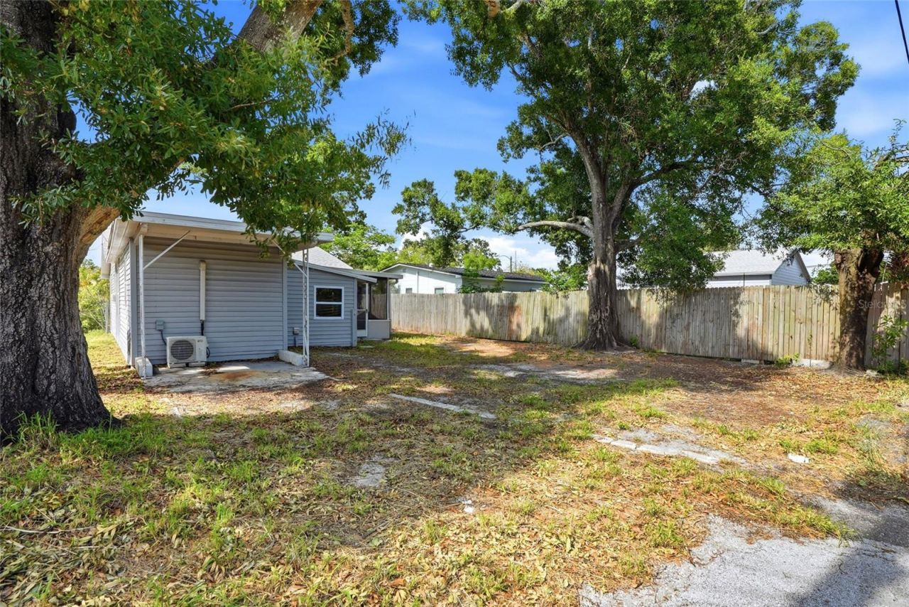 2444 32nd Avenue N, Saint Petersburg, FL 33713 Photo