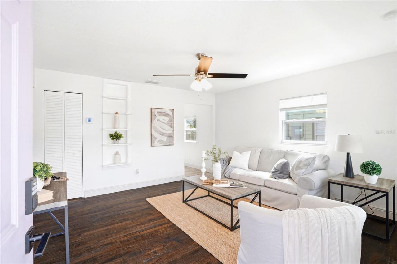 2444 32nd Avenue N, Saint Petersburg, FL 33713 Photo