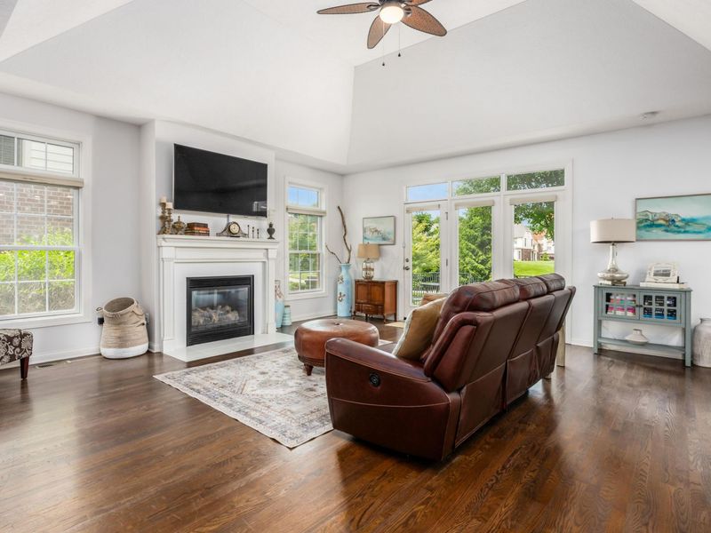7983 Oak Meadow Drive, Dublin, OH 43016 Photo 12