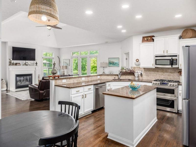 7983 Oak Meadow Drive, Dublin, OH 43016 Photo 15