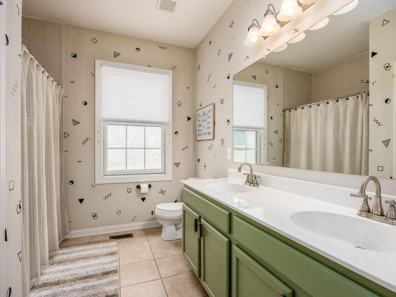 7983 Oak Meadow Drive , Dublin, OH 43016 Photo 28