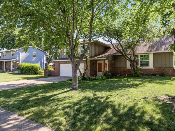 4413 73rd Place, Urbandale, IA 50322