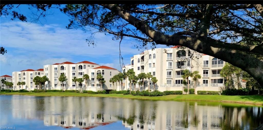 1590 Clermont Dr, Unit K-403, Naples, FL 34109 Photo