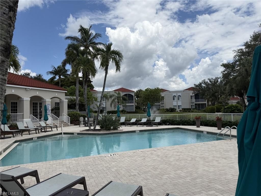1590 Clermont Dr, Unit K-403, Naples, FL 34109 Photo