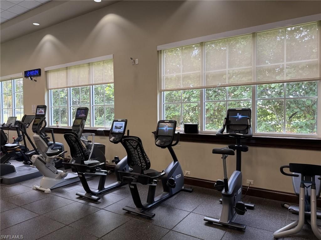 1590 Clermont Dr, Unit K-403, Naples, FL 34109 Photo
