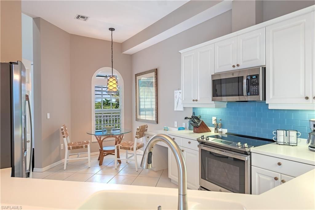 1590 Clermont Dr, Unit K-403, Naples, FL 34109 Photo